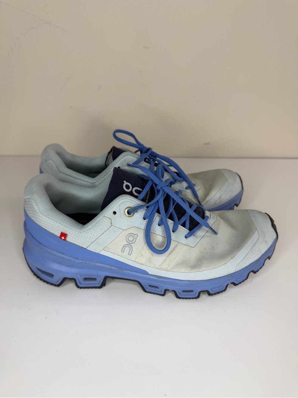On Cloud Cloudventure Arctic/Marina Women’s 7 Running Hiking Trail Sneakers